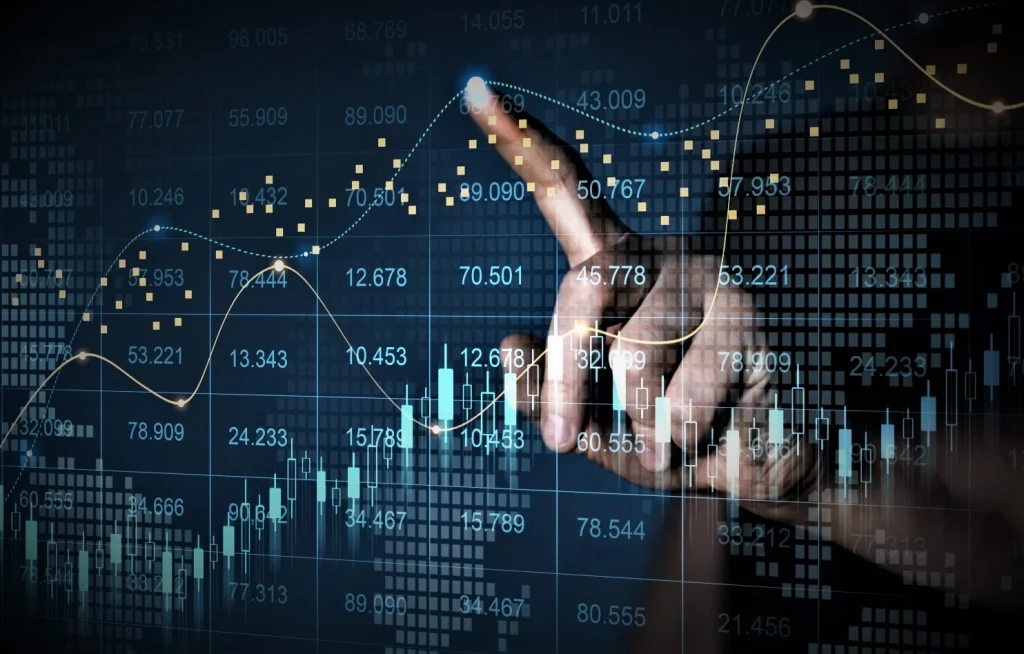 الاستثمار في الأسهم دليل شامل عالم الاستثمار في الأسهم مليء بالفرص الواعدة، يقف مشدوهًا أمامها من يطمح إلى بناء ثروته وتأمين مستقبله المالي. في هذا المقال، سوف نستكشف أعماق هذا العالم، مبينين الطرق التي يمكن أن يحتذى بها المستثمر المتأني لكي ينجز في مسعاه ضمن سوق معقد ومتغير.